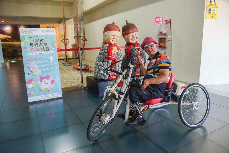 手搖車預約租借（圖片來源交通部觀光署）